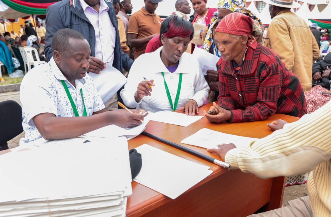 CS Alice Wahome Opens Nyandarua Lands Office, Issues 2,700 Title Deeds - Image 6
