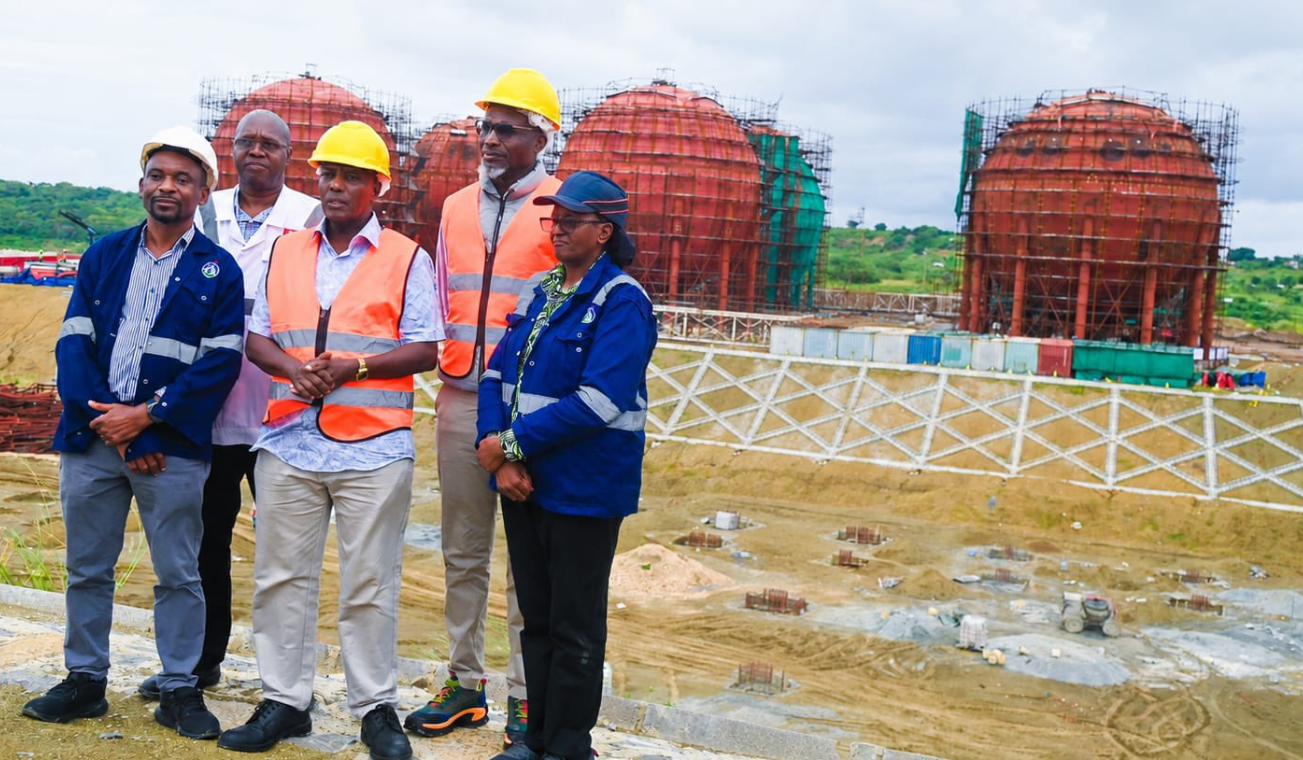 Kenya petroleum facilities in the Coast Region - Tour by Kello Harsama - Image 3