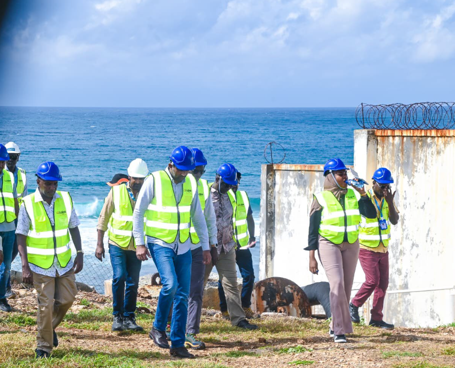 PS Harsama Kello Inspects Coast Petroleum and Gas Facilities - Image 3