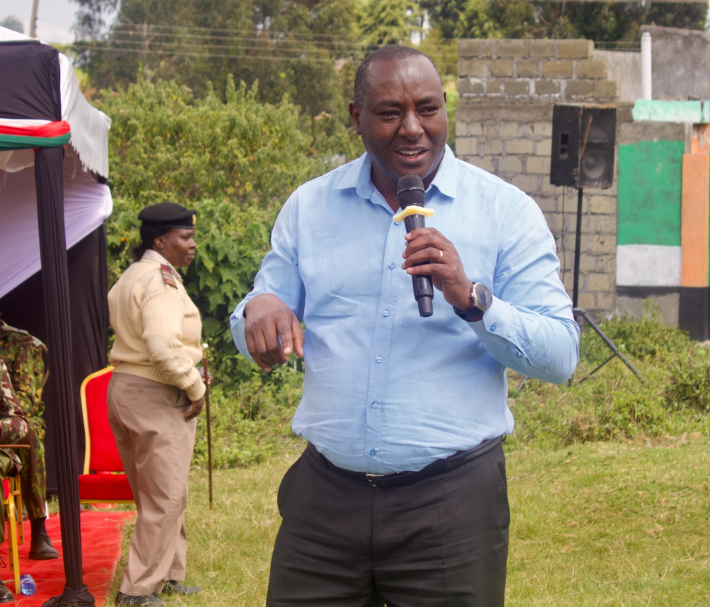 PS Joseph Motari leads Inua Jamii enrollment exercise in Ol Kalou Sub-County - Image 3